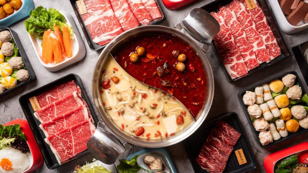 Guide To Dining at Kwun Tong Hot Pot Buffet